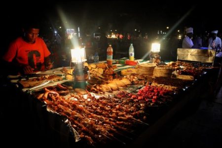 Zanzibar's Night Market: A Culinary Extravaganza Under the Stars As the sun dips below the horizon, the vibrant streets of Stone Town in Zanzibar transform into a culinary haven, hosting the famed Zanzibar Night Market. This nightly spectacle is not just a feast for the senses but a journey into the heart of Zanzibar's diverse culinary traditions, offering an immersive and flavorful experience for locals and visitors alike. Key Elements of Zanzibar's Night Market: Street Food Galore: The Night Market is a bustling open-air affair where an array of food stalls line the streets, each showcasing Zanzibar's rich gastronomic heritage. From seafood delights to aromatic spices, the market is a paradise for food enthusiasts. Seafood Delicacies: Zanzibar, surrounded by the azure waters of the Indian Ocean, is renowned for its fresh seafood. At the Night Market, indulge in a variety of seafood delicacies – grilled, fried, or prepared in rich, flavorful stews. Try local favorites like grilled lobster, octopus skewers, or Zanzibar pizza. Spices and Aromas: Zanzibar is famously known as the 